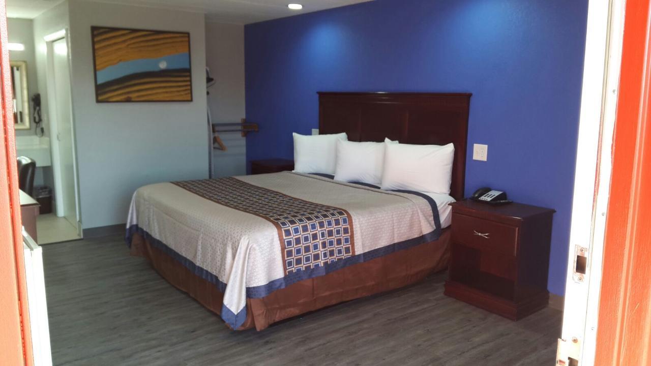 Paris Inn And Suites Eksteriør billede
